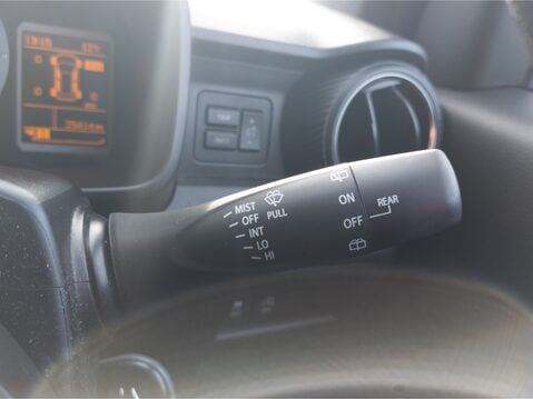 Suzuki Ignis 1.2 Dualjet 12V Hybrid SZ-T 5dr 3