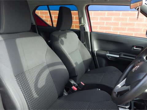 Suzuki Ignis 1.2 Dualjet 12V Hybrid SZ-T 5dr 17