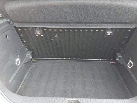 Vauxhall Corsa 1.4 SRi Vx-line Nav Black 5dr 37
