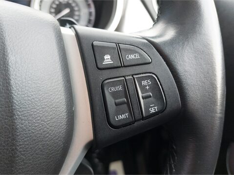 Suzuki Vitara 1.4 Boosterjet 48V Hybrid SZ5 5dr Auto 28