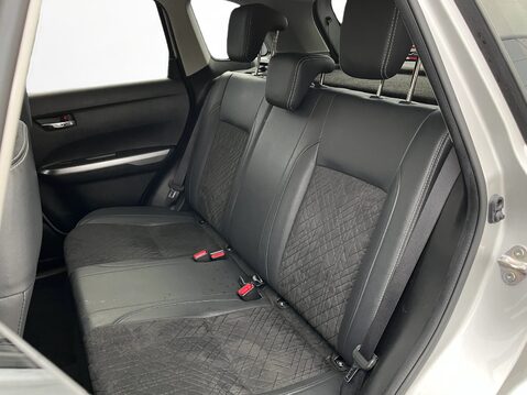 Suzuki Vitara 1.4 Boosterjet 48V Hybrid SZ5 5dr Auto 36