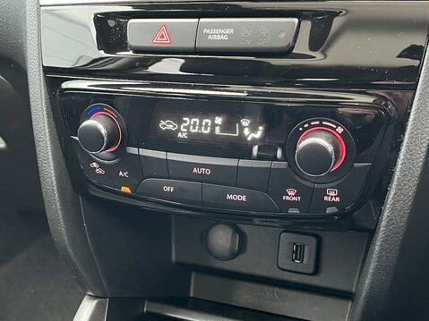 Suzuki Vitara 1.4 Boosterjet 48V Hybrid SZ5 5dr Auto 32