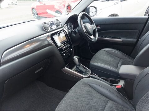 Suzuki Vitara 1.4 Boosterjet 48V Hybrid SZ5 5dr Auto 3