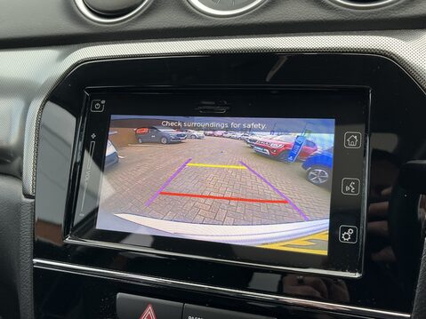 Suzuki Vitara 1.4 Boosterjet 48V Hybrid SZ5 5dr Auto 29