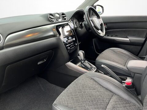 Suzuki Vitara 1.4 Boosterjet 48V Hybrid SZ5 5dr Auto 2