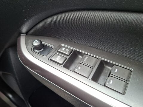 Suzuki Vitara 1.4 Boosterjet 48V Hybrid SZ-T 5dr Auto 29