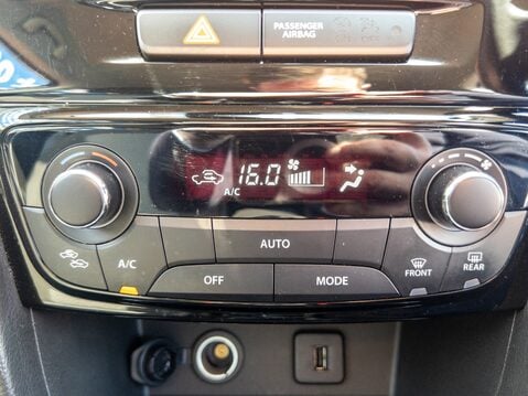 Suzuki Vitara 1.4 Boosterjet 48V Hybrid SZ-T 5dr 31