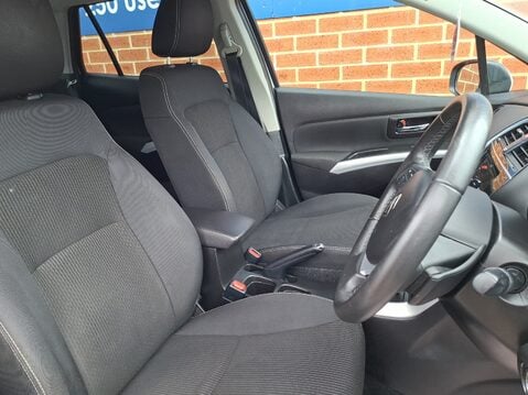 Suzuki SX4 S-Cross 1.0 Boosterjet SZ-T 5dr Auto 17