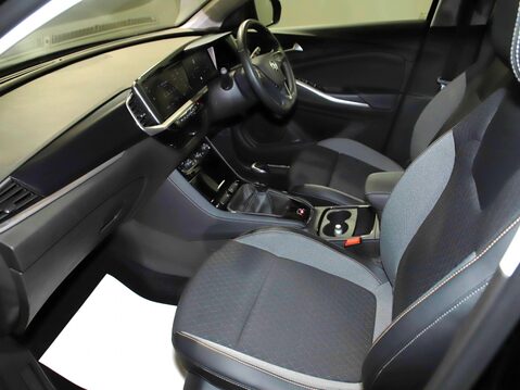 Vauxhall Grandland 1.2 Turbo GS Line 5dr 3