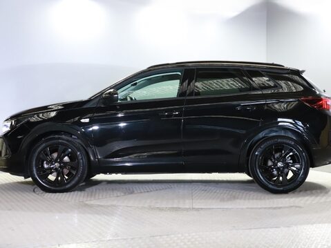 Vauxhall Grandland 1.2 Turbo GS Line 5dr 8