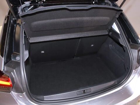 Vauxhall Corsa 100kW Elite Nav 50kWh 5dr Auto [7.4kWCh] 37