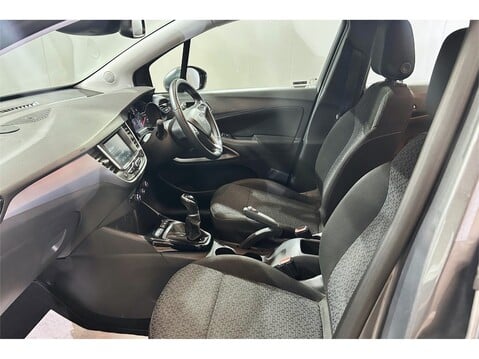 Vauxhall Crossland X 1.2T ecoTec [110] SE 5dr [Start Stop] 2