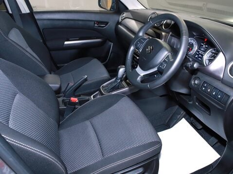 Suzuki Vitara 1.4 Boosterjet 48V Hybrid SZ-T 5dr Auto 19