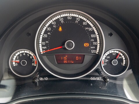 Volkswagen Up 1.0 High Up 3dr ASG 21