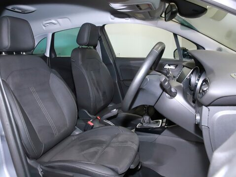 Vauxhall Crossland 1.2 Turbo [130] Ultimate 5dr 19