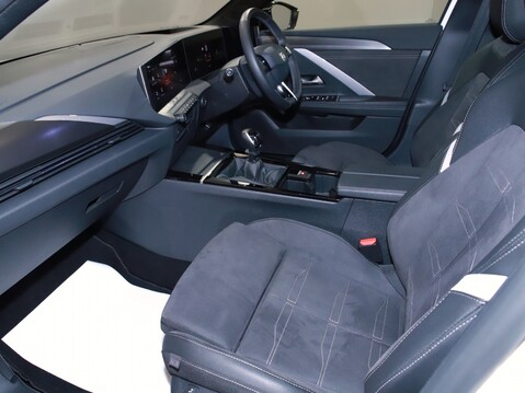Vauxhall Astra 1.2 Turbo 130 Ultimate 5dr 2