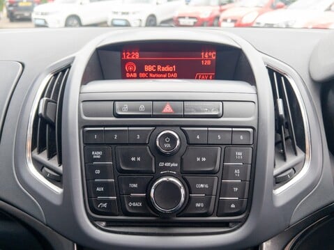Vauxhall Zafira 2.0 CDTi [165] SE 5dr Auto 30