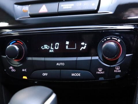 Suzuki Vitara 1.4 Boosterjet 48V Hybrid SZ-T 5dr Auto 24
