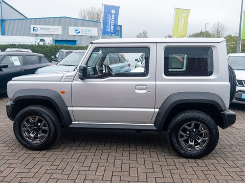 Suzuki Jimny 1.5 SZ5 ALLGRIP 3dr 15