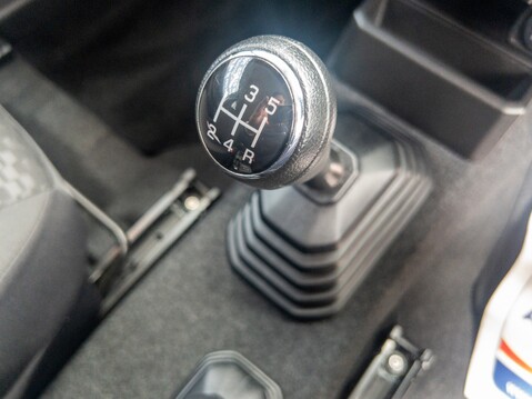 Suzuki Jimny 1.5 SZ5 ALLGRIP 3dr 34