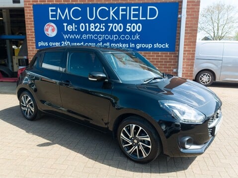 Suzuki Swift 1.2 Dualjet 83 12V Hybrid SZ5 5dr Auto 1