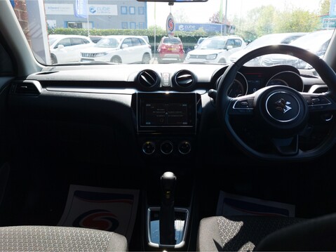 Suzuki Swift 1.2 Dualjet 83 12V Hybrid SZ5 5dr Auto 14