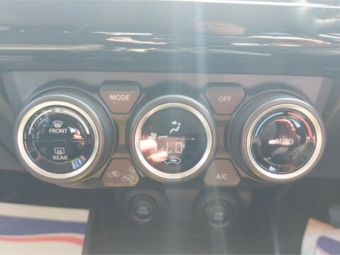 Suzuki Swift 1.2 Dualjet 83 12V Hybrid SZ5 5dr Auto 20