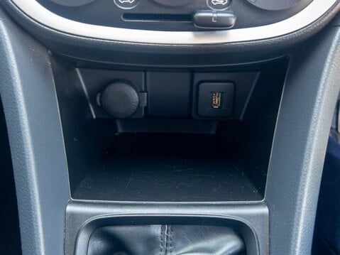 Suzuki Celerio 1.0 SZ4 5dr 29