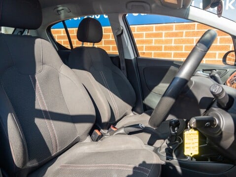 Vauxhall Corsa 1.4 SRi Vx-line Nav Black 5dr 15