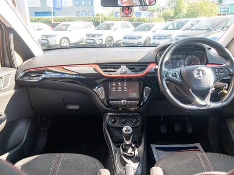 Vauxhall Corsa 1.4 SRi Vx-line Nav Black 5dr 17