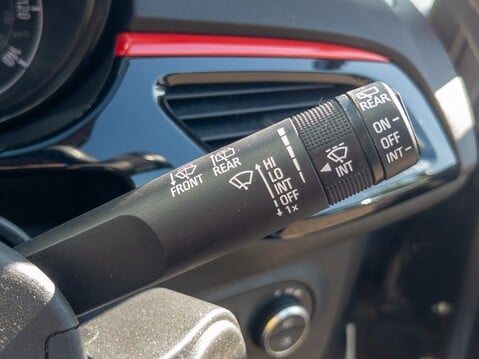 Vauxhall Corsa 1.4 SRi Vx-line Nav Black 5dr 25