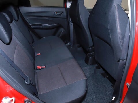 Suzuki Swift 1.4 Boosterjet 48V Hybrid Sport 5dr 32