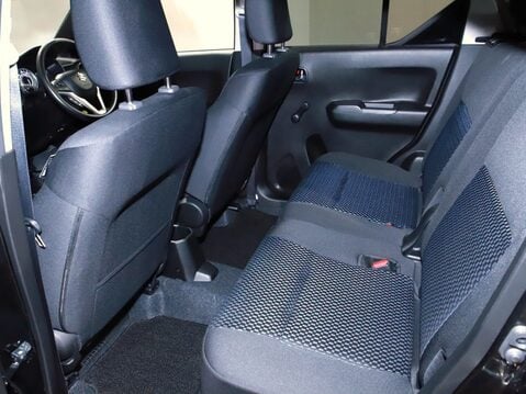 Suzuki Ignis 1.2 Dualjet 12V Hybrid SZ-T 5dr 31