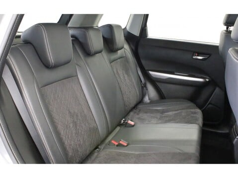 Suzuki Vitara 1.4 Boosterjet SZ5 ALLGRIP 5dr Auto 34