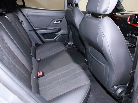 Vauxhall Mokka 1.2 Turbo 100 SRi Premium 5dr 33