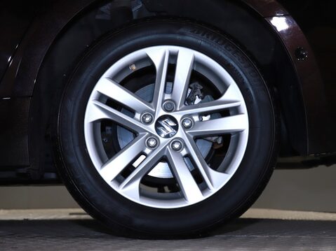 Suzuki Swace 1.8 Hybrid SZ5 5dr CVT 13