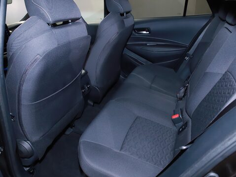 Suzuki Swace 1.8 Hybrid SZ5 5dr CVT 34