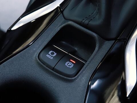 Suzuki Swace 1.8 Hybrid SZ5 5dr CVT 2
