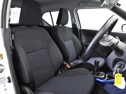 Suzuki Ignis 1.2 Dualjet 12V Hybrid SZ-T 5dr 15