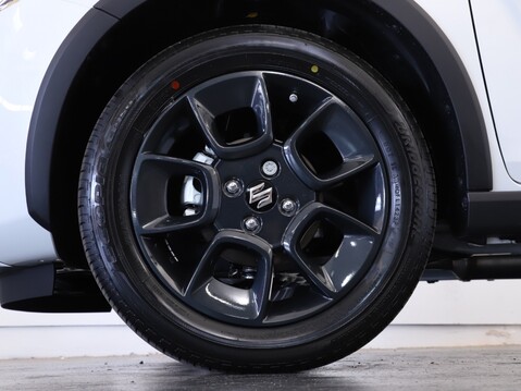 Suzuki Ignis 1.2 Dualjet 12V Hybrid SZ-T 5dr 31