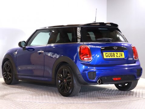 Mini Hatchback 1.5 Cooper II 3dr Auto [Chili/Nav+ Pack] 3