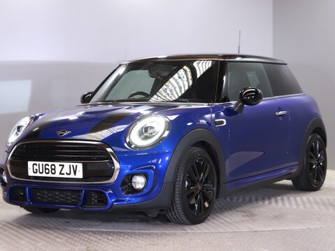 Mini Hatchback 1.5 Cooper II 3dr Auto [Chili/Nav+ Pack] 6