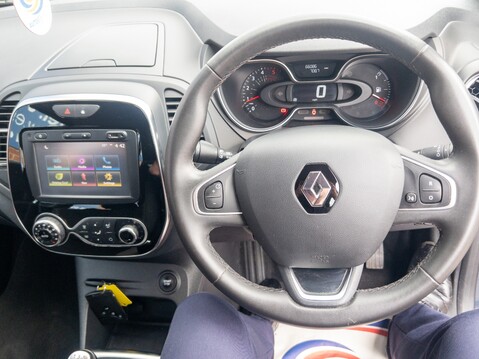 Renault Captur 1.5 dCi 90 Dynamique Nav 5dr 20