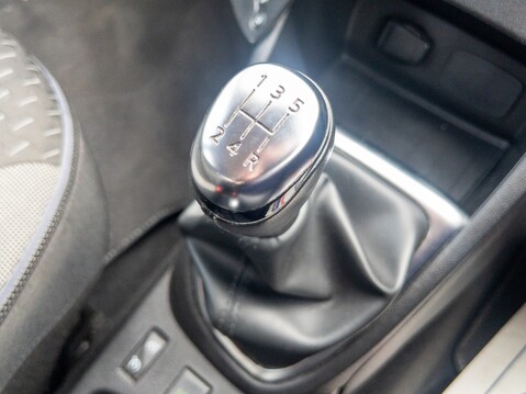 Renault Captur 1.5 dCi 90 Dynamique Nav 5dr 33