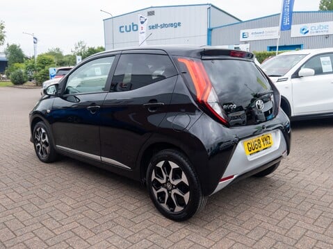 Toyota Aygo 1.0 VVT-i X-Plore 5dr 3