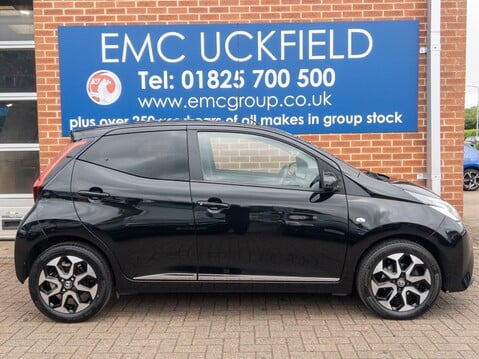 Toyota Aygo 1.0 VVT-i X-Plore 5dr 8