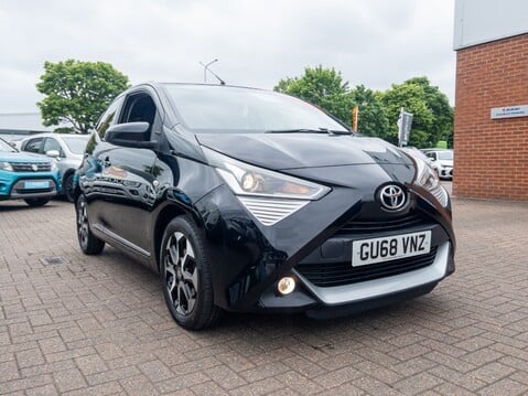 Toyota Aygo 1.0 VVT-i X-Plore 5dr 11