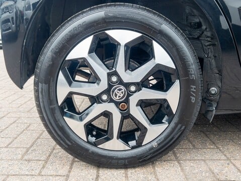 Toyota Aygo 1.0 VVT-i X-Plore 5dr 40