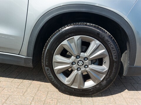 Suzuki Vitara 1.4 Boosterjet SZ-T 5dr Auto 35