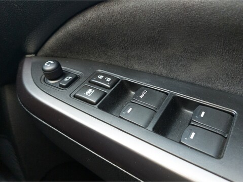 Suzuki Vitara 1.4 Boosterjet SZ5 ALLGRIP 5dr 33